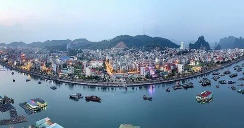 Tỷ lệ 'chọi' lớp 10 trường ngoại thành Hà Nội nhảy vọt, phụ huynh ngã ngửa