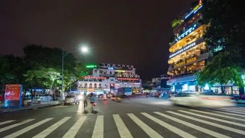 Nguyễn Quang Hải trả đũa 'vua cùi chỏ' Theerathon Bunmathan