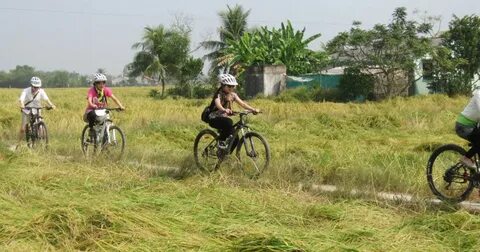 Thua đội cuối bảng vì sai lầm khó hiểu, HLV Quảng Nam nhắn tin xin từ chức